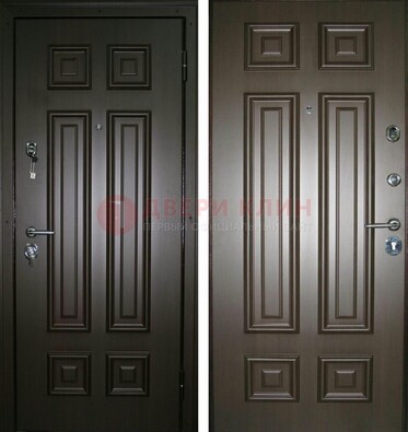 Темная металлическая дверь с МДФ ДМ-136 в квартиру в Павловском Посаде