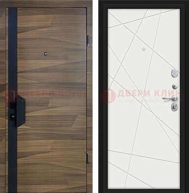 Стальная коричневая дверь МДФ c черной вставкой ДМ-267 в Павловском Посаде