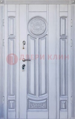Белая двухстворчатая дверь с массивом дуба ДМД-72 в Павловском Посаде
