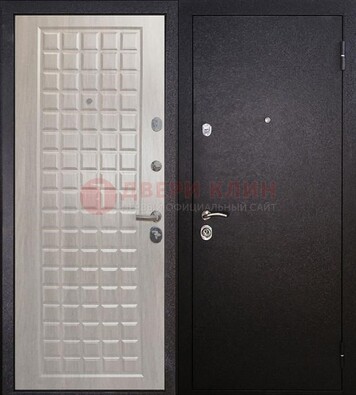 Черная входная дверь с порошковым покрытием ДП-206 в Павловском Посаде
