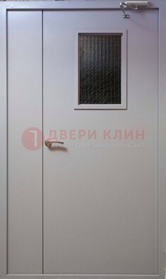 Белая железная подъездная дверь ДПД-4 в Павловском Посаде
