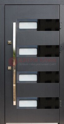 Черная стальная дверь МДФ хайтек со стеклом ДС-16 в Павловском Посаде