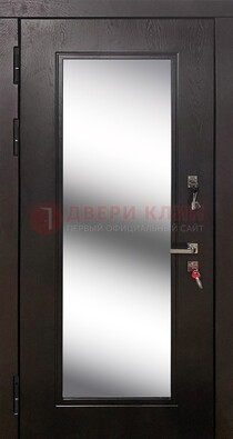Коричневая железная дверь со стеклом для дома ДС-23 в Павловском Посаде