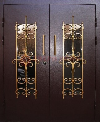 Металлическая дверь с ковкой и остеклением ДСК-49 в Омске