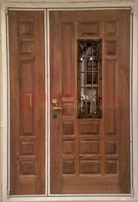 Стальная дверь со стеклом и ковкой ДСК-68 в общественное здание в Павловском Посаде