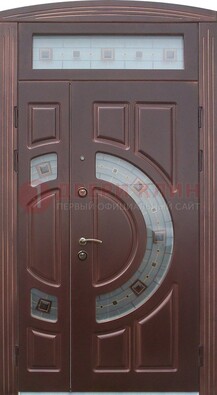 Коричневая двухстворчатая железная дверь с МДФ и витражом ВЖ-29 в Павловском Посаде